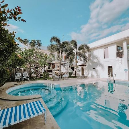 A Villas Resort & Restaurant Zamboanguita  Eksteriør bilde