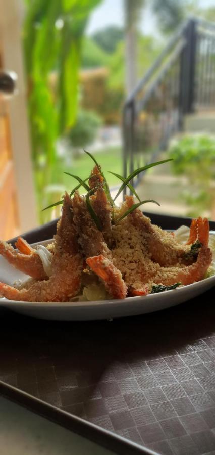 A Villas Resort & Restaurant Zamboanguita  Eksteriør bilde